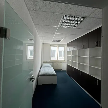 Monteurzimmer Und Sehr Zentral In Fuer Bis Zu 8 Personen * Lipsk